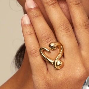New 304 Stainless Steel 18k Gold Plated Heart-Shaped Ring